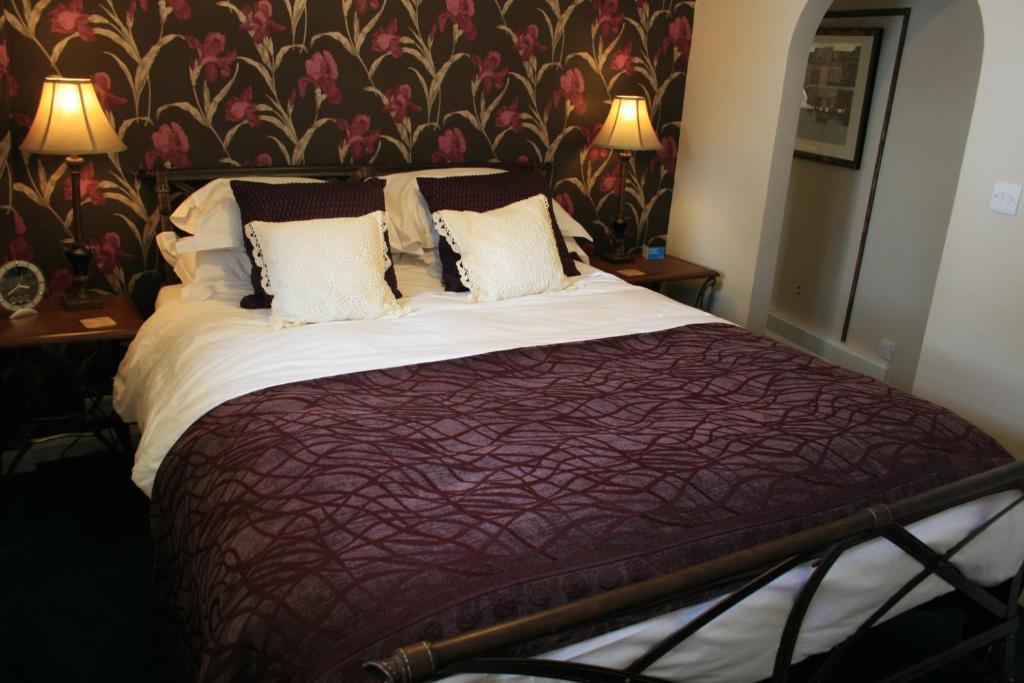 The Salty Monk Bed & Breakfast シドマウス 部屋 写真