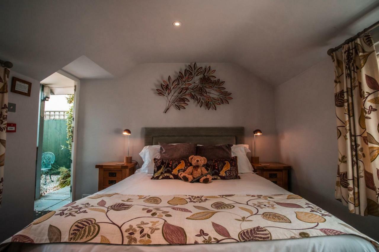 The Salty Monk Bed & Breakfast シドマウス 部屋 写真